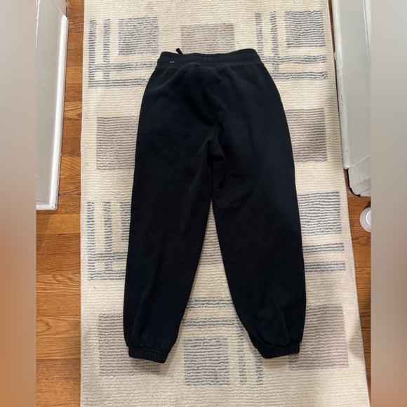 Nike • Jordan Flight Fleece Sweatpants • Black • XS - Picture 2 of 4